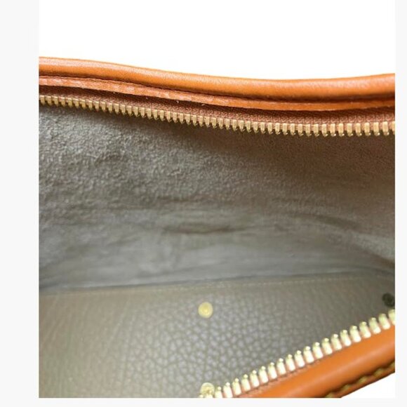 Dooney & Bourke Hobo Shoulder Bag Vintage Light/Med Taupe Pebbled Leather EUC - Picture 12 of 15